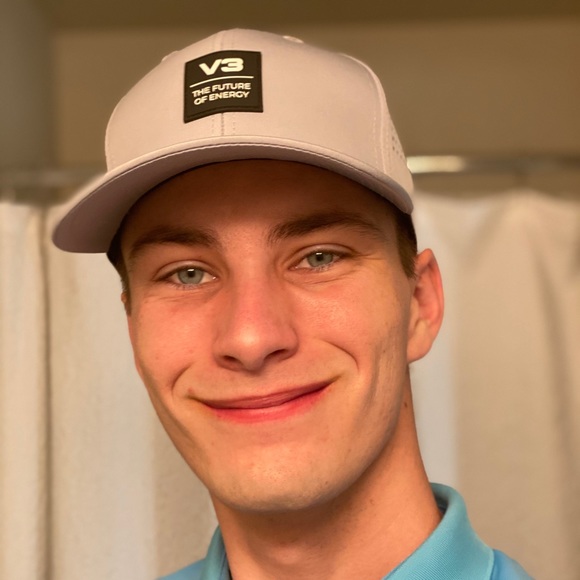 Meet your Posher, Harrison - Picture 3 of 3